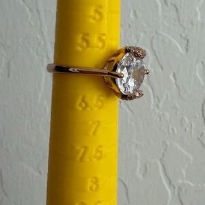 Elegant Gold Ring with Clear Gemstone